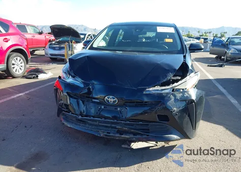 2021 Toyota Prius Le из США, поврежденный, VIN JTDKAMFU5M3146454